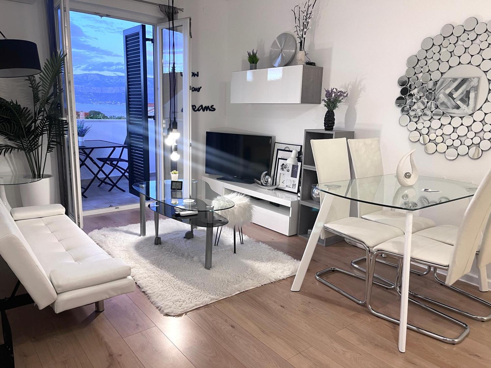 Apartment New Chic Supetar Exterior photo
